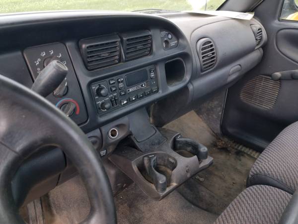 1999 Dodge 2500 Truck for sale in Waupun, WI – photo 8
