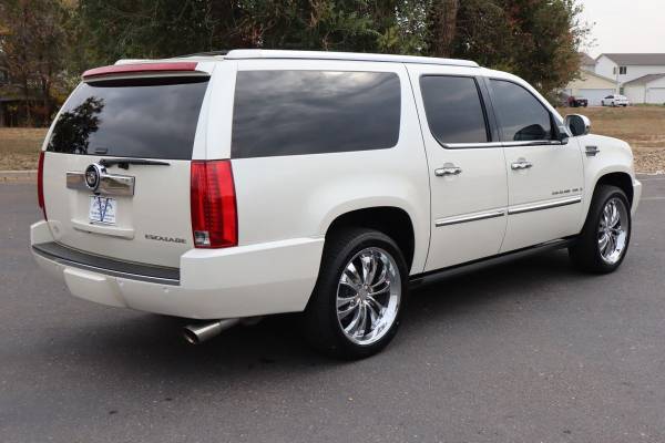 2008 Cadillac Escalade ESV AWD All Wheel Drive Base SUV - cars &... for sale in Longmont, CO – photo 5
