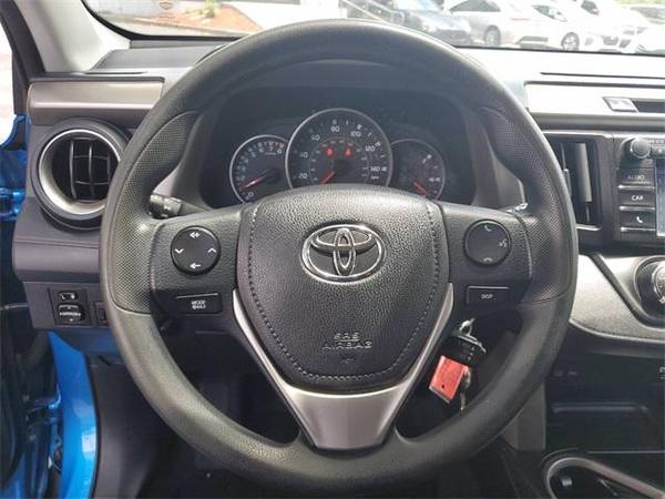 2016 Toyota RAV4 LE - - by dealer - vehicle automotive for sale in TAMPA, FL – photo 19