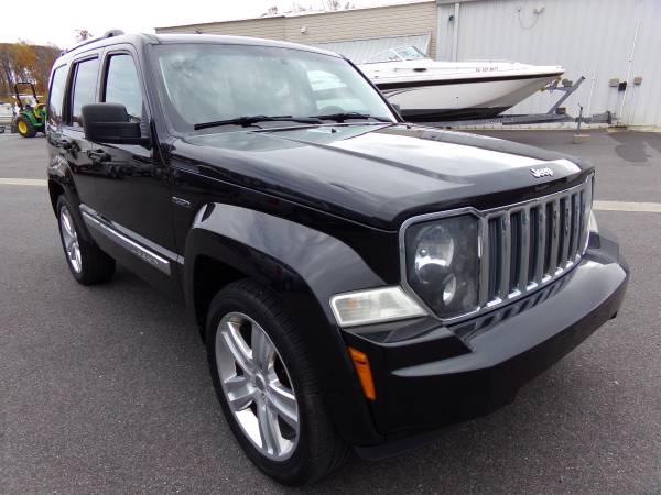 2012 Jeep Liberty 4X4 Limited Jet - cars & trucks - by dealer -... for sale in Hayes, VA – photo 10