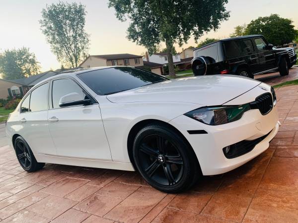 2015 BMW 328i (Mint Condition) - cars & trucks - by owner - vehicle... for sale in Fort Wayne, IN – photo 2