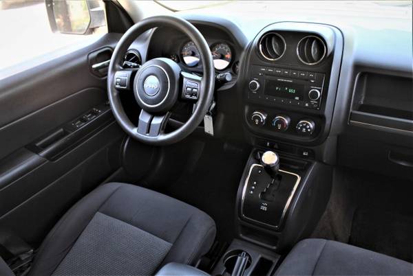 2015 Jeep Patriot Sport FWD / Low miles for sale in Omaha, NE – photo 13