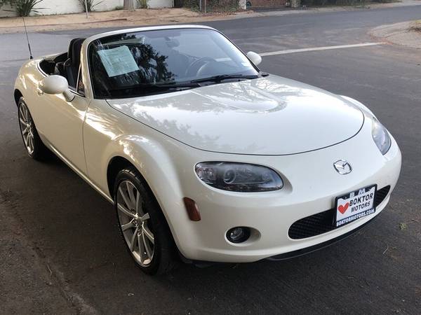 2007 Mazda MX-5 Miata Touring - cars & trucks - by dealer - vehicle... for sale in North Hollywood, CA – photo 4