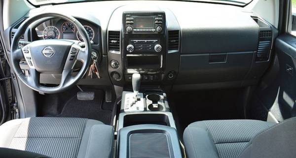 2014 Nissan Titan SV for sale in Dillsburg, PA – photo 11