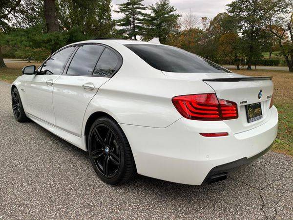 2015 BMW 5 Series 4dr Sdn 550i xDrive AWD 309 / MO for sale in Franklin Square, NY – photo 5