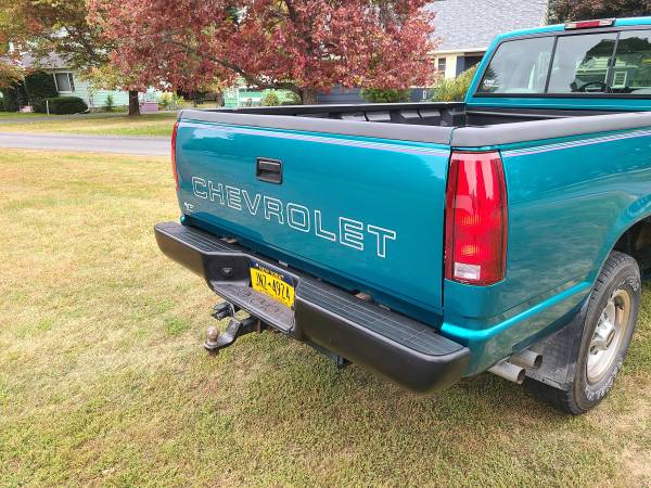1995 Chevrolet C2500 Cheyenne, 31,000 miles, trades accepted - cars... for sale in Rensselaer, NY – photo 18