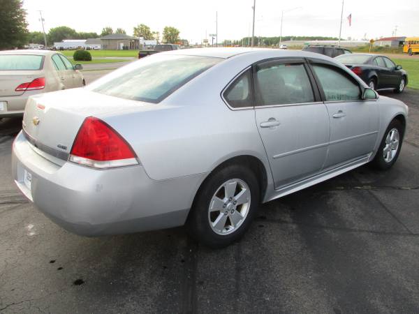 2010 chev impala - cars & trucks - by dealer - vehicle automotive sale for sale in spencer, WI – photo 3