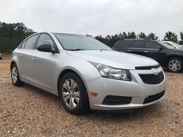2012 Chevrolet Cruze LS - Easy Financing Available! - cars & trucks... for sale in Ripley, MS – photo 2