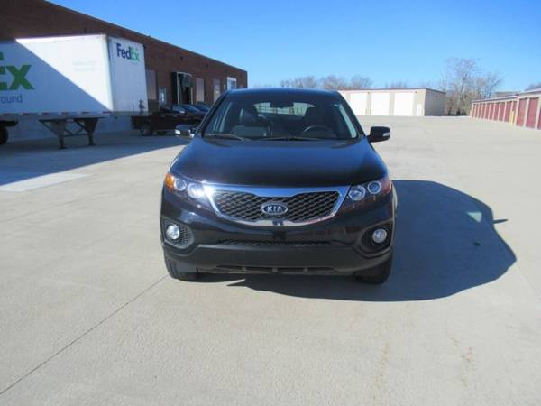 2011 Kia Sorento EX 4dr SUV - - by dealer - vehicle for sale in Bloomington, IL – photo 19