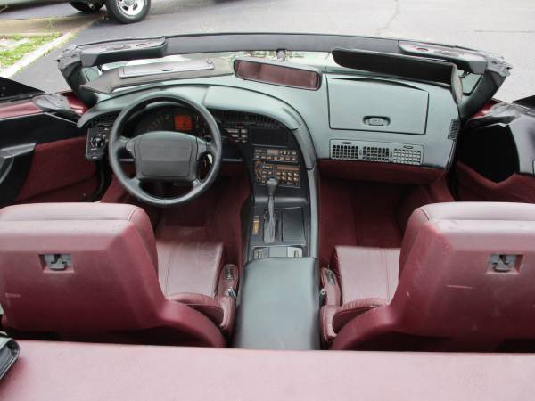 1993 Corvette Convertible 40th Anniversary Edition for sale in Hamilton, OH – photo 14