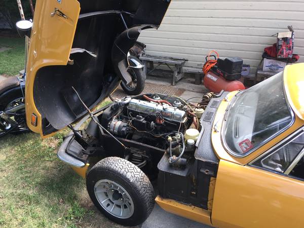 1972 Triumph GT6 MK111 for sale in South Milwaukee, WI – photo 2
