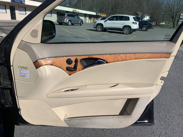 2003 Mercedes-Benz E 320 /Harman/Kardon Sound//Moon Roof/ Alloy... for sale in Analomink, PA – photo 17