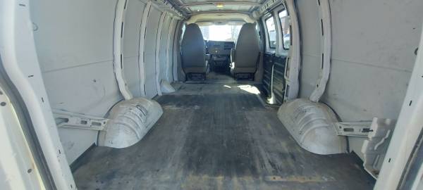 AWD Full sized cargo van needs transmission work for sale in Rising Sun, OH – photo 11