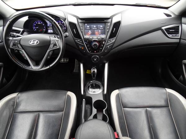 2013 Hyundai Veloster Turbo 3dr Coupe 6A for sale in Burnsville, MN – photo 14