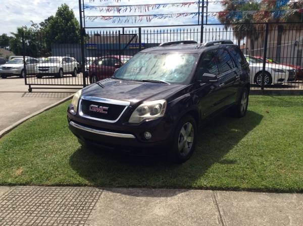 CLEAN CARFAX!!! 2009 GMC Acadia SLT *FREE WARRANTY* - cars & trucks... for sale in Metairie, LA – photo 3