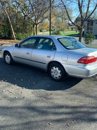 2000 Honda Accord - cars & trucks - by owner - vehicle automotive sale for sale in Newark, DE – photo 7