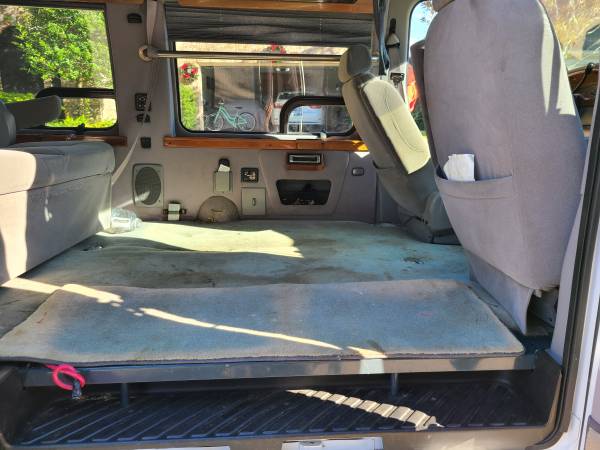 2000 Ford E-150 conversion van - cars & trucks - by owner - vehicle... for sale in Houston, TX – photo 8