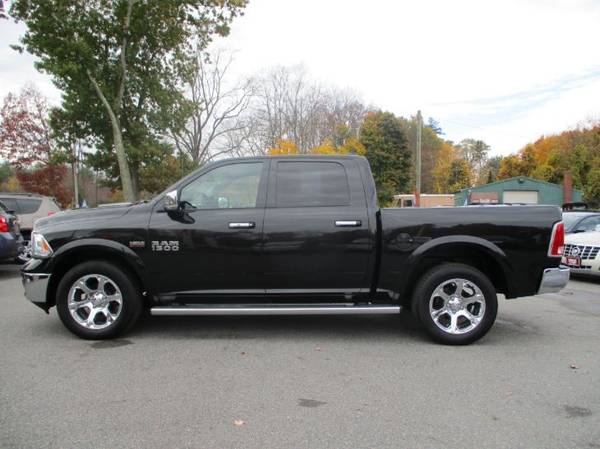 2017 Ram 1500 4x4 4WD Truck Dodge Laramie Fully Loaded! Crew Cab for sale in Brentwood, NY – photo 8