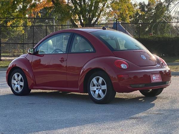 2007 Volkswagen New Beetle 2.5L PZEV - cars & trucks - by dealer -... for sale in Council Bluffs, NE – photo 11