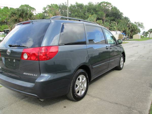EON AUTO 2006 TOYOTA SIENNA MINIVAN LOADED LEATHER FINANCE $995 DOWN... for sale in Sharpes, FL – photo 5