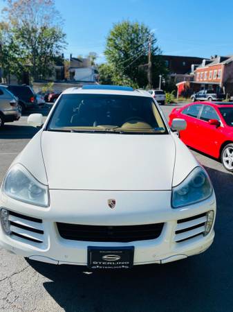 2010 PORSCHE CAYENNE ( LOADED/NAVIGATION/AUXILIARY ) - cars & for sale in HARRISBURG, PA