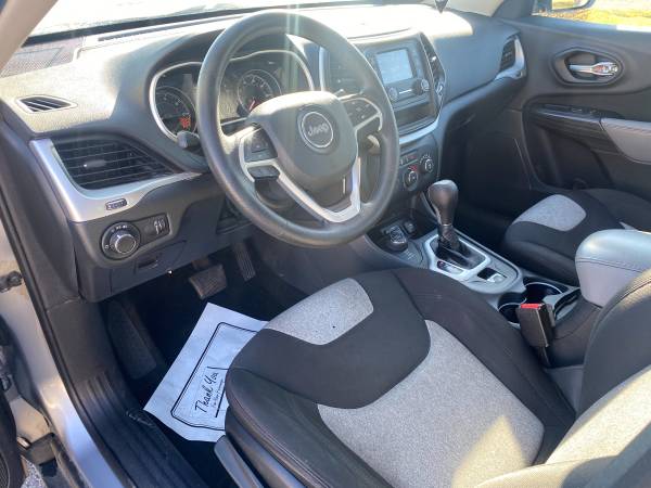 2014 Jeep Cherokee Sport 4X4 - cars & trucks - by dealer - vehicle... for sale in Carson City, NV – photo 3