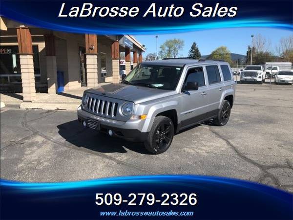 2015 Jeep Patriot Altitude 4WD only 74k miles 1 owner local - cars & for sale in Greenacres, WA – photo 2