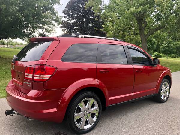 2010 Dodge Journey SXT*Clean CarFax* for sale in Beech Grove, IN – photo 5