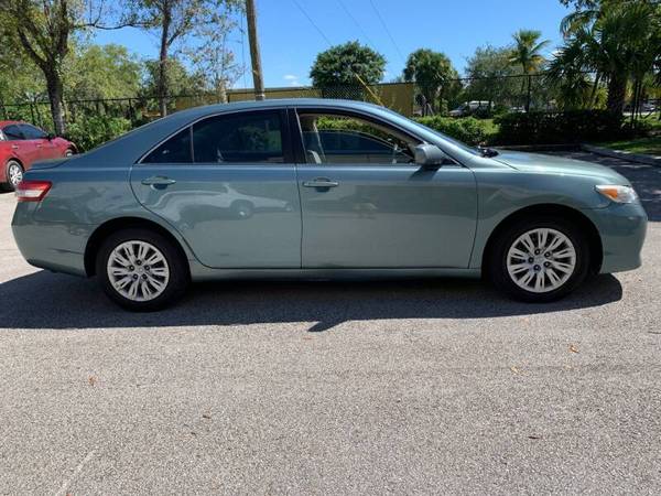 TOYOTA CAMRY LE - cars & trucks - by owner - vehicle automotive sale for sale in Plantation, FL – photo 5