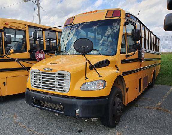 2009 Freightliner Thomas Saf-T-Liner C2 School bus - cars & trucks -... for sale in Glyndon, District Of Columbia – photo 2