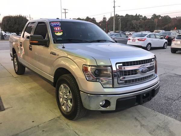 2014 Ford F150 SuperCrew Cab - Financing Available! - cars & trucks... for sale in Fayetteville, NC – photo 4