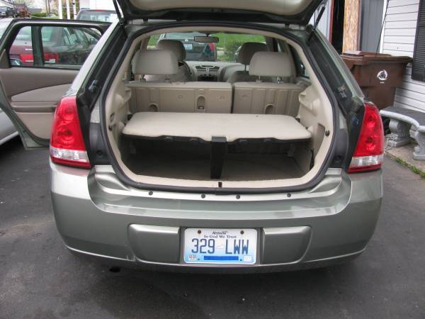Good running Chevy Malibu Maxx - cars & trucks - by dealer - vehicle... for sale in Winchester , KY – photo 7