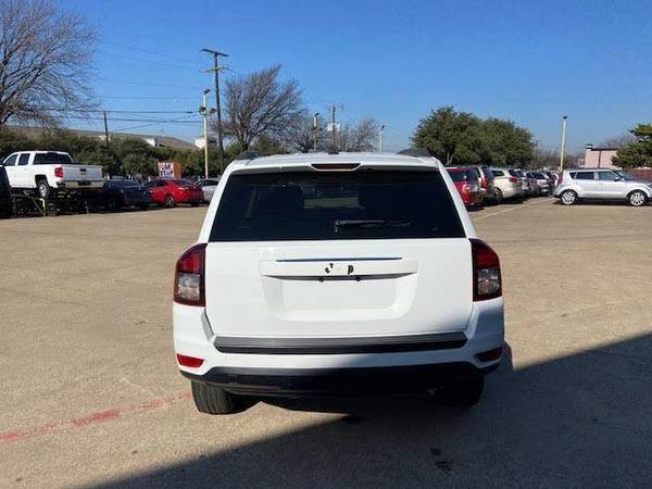 2017 Jeep Compass Sport SUV 4D ESPANOL ACCEPTAMOS PASAPORTE ITIN for sale in Arlington, TX – photo 6