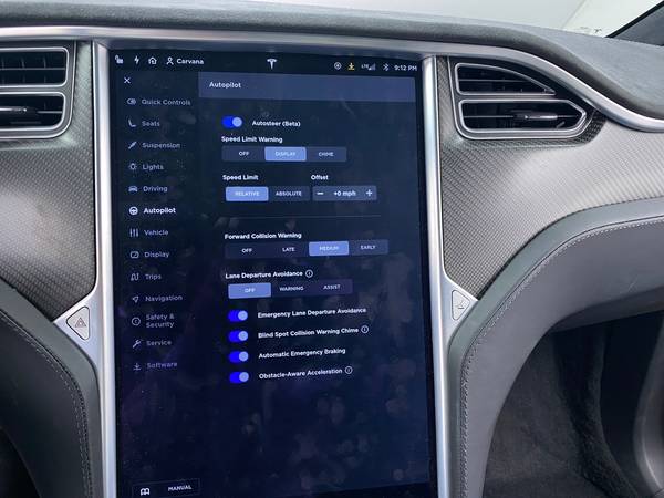 2017 Tesla Model X 75D Sport Utility 4D suv Red - FINANCE ONLINE -... for sale in San Bruno, CA – photo 20