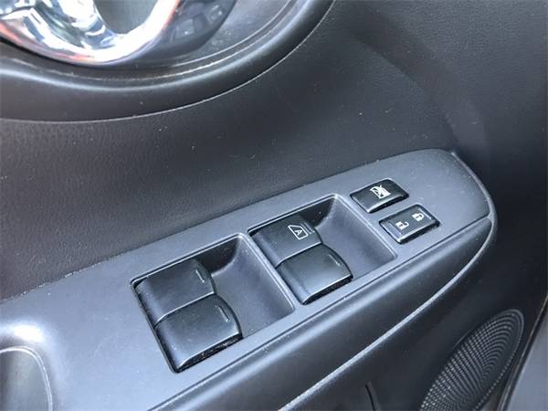 2014 Nissan Versa 1.6 SL sedan Magnetic Gray Metallic - cars &... for sale in El Paso, TX – photo 16