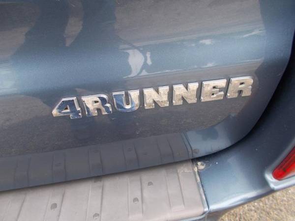 2005 Toyota 4Runner SR5 V6 - cars & trucks - by dealer - vehicle... for sale in Weatherford, TX – photo 18