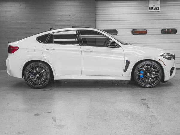 2016 *BMW* *X6 M* Alpine White for sale in Bellevue, WA – photo 2