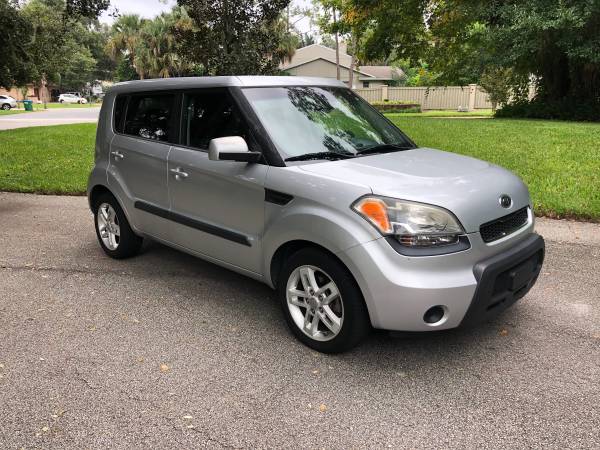 2011 Kia Soul - cars & trucks - by owner - vehicle automotive sale for sale in WINTER SPRINGS, FL – photo 4