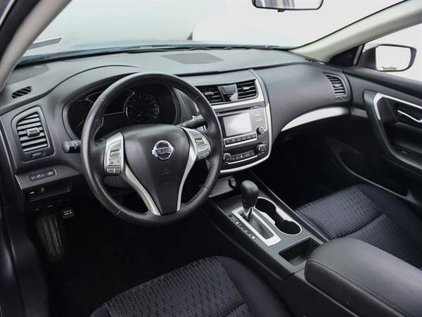 2016 Nissan Altima 2.5 SV Sedan 4D sedan Gray - FINANCE ONLINE for sale in Chicago, IL – photo 2