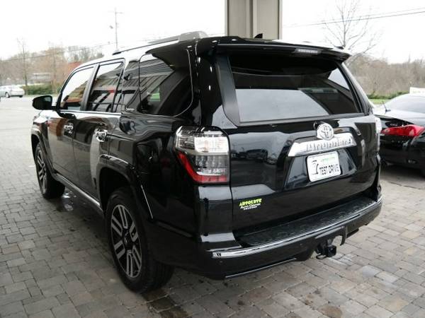 2017 Toyota 4Runner Limited with for sale in Murfreesboro, TN – photo 4