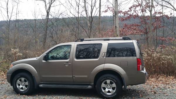 2005 NISSAN PATHFINDER - cars & trucks - by owner - vehicle... for sale in Ithaca, NY – photo 2
