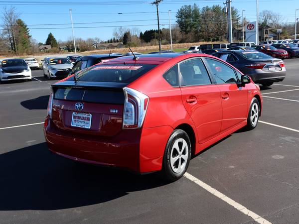 2013 Toyota Prius Three - cars & trucks - by dealer - vehicle... for sale in Hendersonville, NC – photo 4