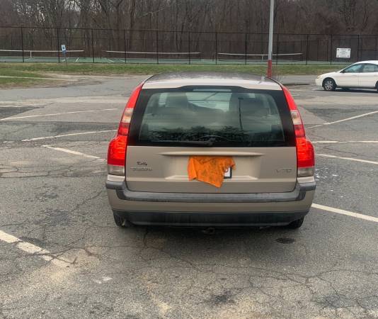 2001 Volvo V70 - cars & trucks - by owner - vehicle automotive sale for sale in Marblehead, MA – photo 3