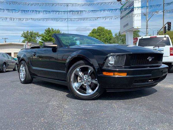 2006 Ford Mustang V6 Deluxe 2dr Convertible for sale in Kokomo, IN – photo 3