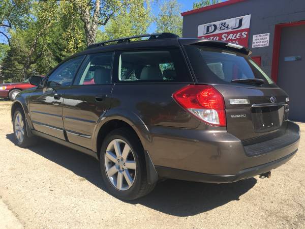 2008 Subaru Outback 5-SPD - - by dealer - vehicle for sale in Avalon, WI – photo 3