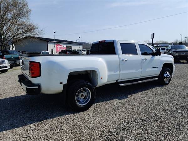 2016 GMC Sierra 3500HD Denali - - by dealer - vehicle for sale in Chillicothe, OH – photo 5