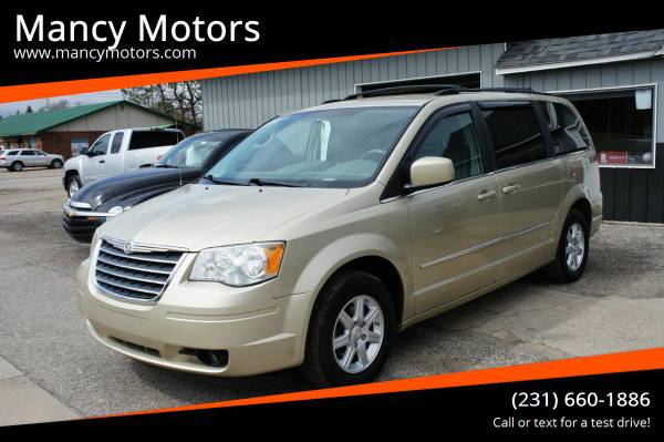 2010 Chrysler Town and Country Touring 4dr Mini Van for sale in Mancelona, MI