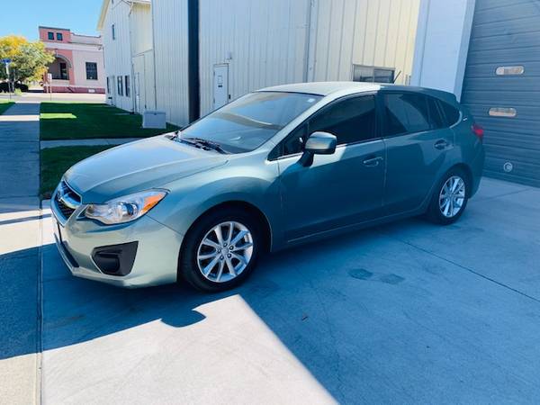 2014 Subaru Impreza AWD Wagon ONLY 75K! - cars & trucks - by dealer... for sale in Grand Junction, CO – photo 3