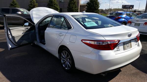 WOW! LIKE NEW 1 OWNER 2016 Toyota Camry XLE with ONLY 36, XXX MILES for sale in Sioux Falls, SD – photo 22
