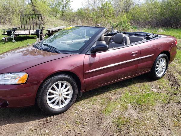 2002 chrysler sebring lxi convertible - - by dealer for sale in Oshkosh, WI – photo 3